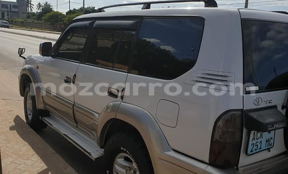 Tenga Tsaru Toyota Land Cruiser Prado Chena Mota in Maputo in Maputo Tenga Tsaru Toyota Land Cruiser Prado Chena Mota in Maputo in Maputo