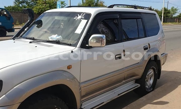 Tenga Tsaru Toyota Land Cruiser Prado Chena Mota in Maputo in Maputo Tenga Tsaru Toyota Land Cruiser Prado Chena Mota in Maputo in Maputo
