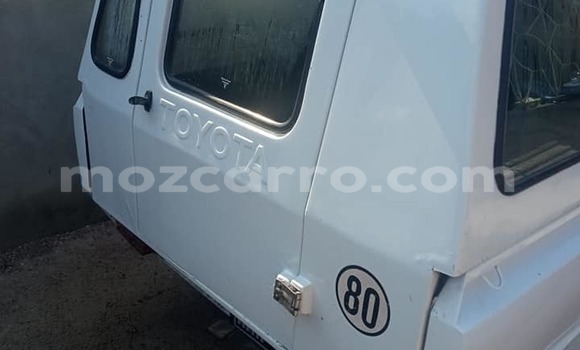 Tenga Tsaru Toyota Hilux Chena Mota in Maputo in Maputo Tenga Tsaru Toyota Hilux Chena Mota in Maputo in Maputo