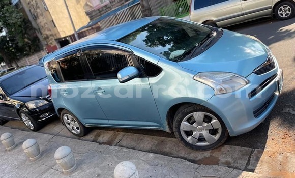 Buy Used Toyota Ractis Blue Car in Maputo in Maputo