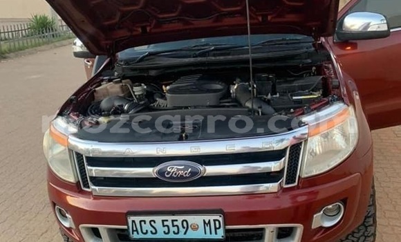 Tenga Tsaru Ford Ranger Tsvuku Mota in Maputo in Maputo Tenga Tsaru Ford Ranger Tsvuku Mota in Maputo in Maputo