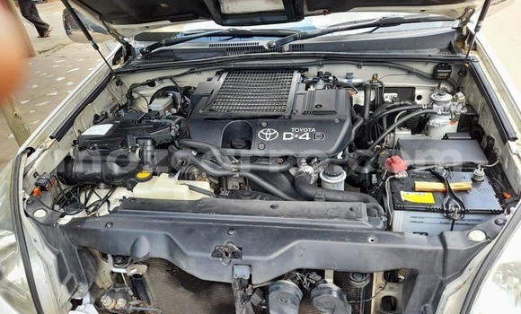 Tenga Tsaru Toyota Land Cruiser Prado Chena Mota in Maputo in Maputo Tenga Tsaru Toyota Land Cruiser Prado Chena Mota in Maputo in Maputo