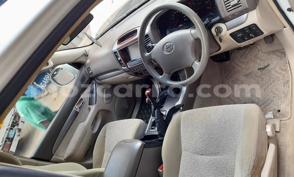 Tenga Tsaru Toyota Land Cruiser Prado Chena Mota in Maputo in Maputo Tenga Tsaru Toyota Land Cruiser Prado Chena Mota in Maputo in Maputo