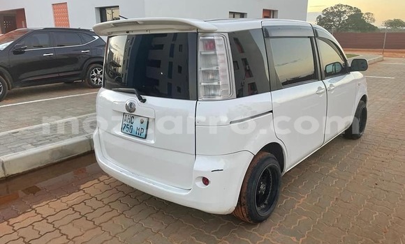 Tenga Tsaru Toyota Sienta Sirivha Mota in Maputo in Maputo Tenga Tsaru Toyota Sienta Sirivha Mota in Maputo in Maputo