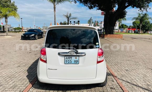 Buy Used Toyota Ractis White Car in Maputo in Maputo Buy Used Toyota Ractis White Car in Maputo in Maputo