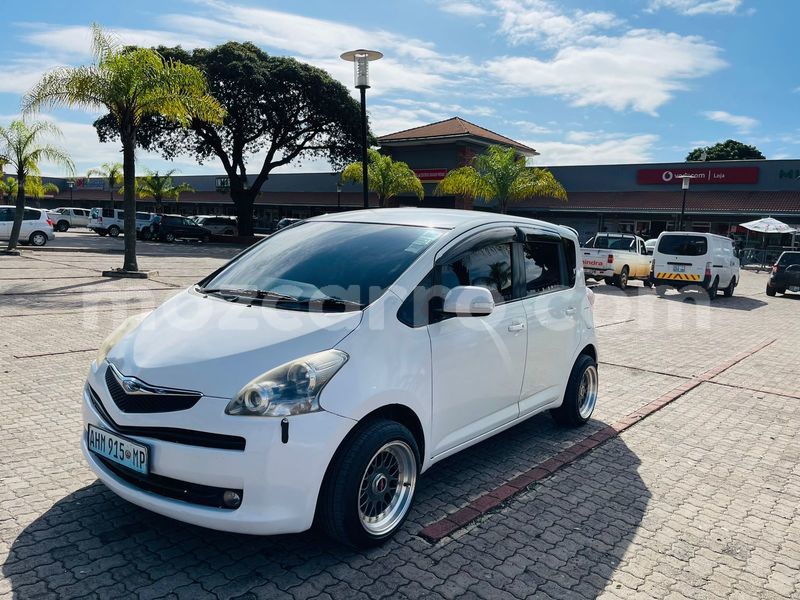 Big with watermark toyota ractis maputo maputo 12587