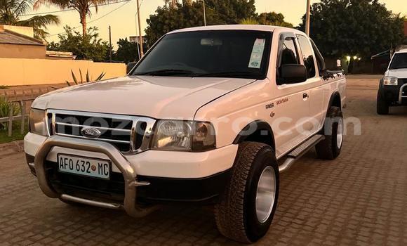 Nunua Ilio tumika Ford Ranger Nyeupe Gari ndani ya Maputo nchini Maputo Nunua Ilio tumika Ford Ranger Nyeupe Gari ndani ya Maputo nchini Maputo
