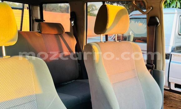 Buy Used Toyota Land Cruiser White Car in Maputo in Maputo Buy Used Toyota Land Cruiser White Car in Maputo in Maputo