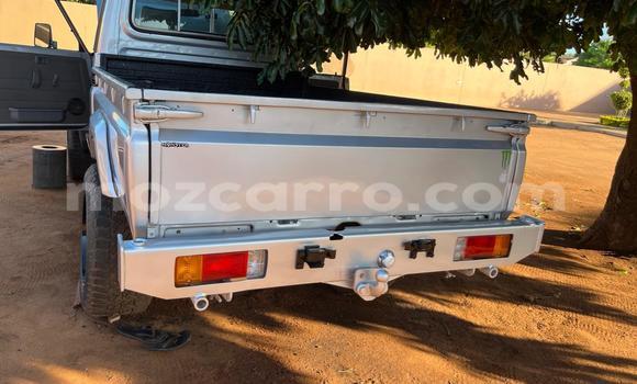 Nunua Ilio tumika Toyota Land Cruiser Nyeupe Gari ndani ya Maputo nchini Maputo Nunua Ilio tumika Toyota Land Cruiser Nyeupe Gari ndani ya Maputo nchini Maputo