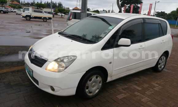 Nunua Ilio tumika Toyota Spacio Nyeupe Gari ndani ya Maputo nchini Maputo Nunua Ilio tumika Toyota Spacio Nyeupe Gari ndani ya Maputo nchini Maputo