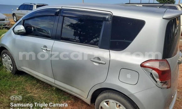 Nunua Ilio tumika Toyota Ractis Fedha Gari ndani ya Maputo nchini Maputo