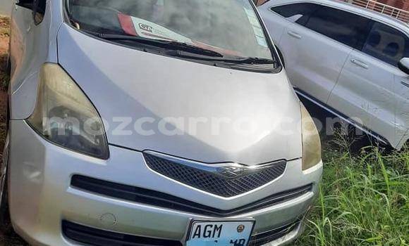 Comprar Usado Toyota Ractis Prata Carro em Maputo em Maputo Comprar Usado Toyota Ractis Prata Carro em Maputo em Maputo