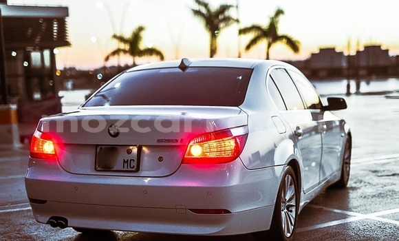 Comprar Usado BMW 5-Series Branco Carro em Maputo em Maputo Comprar Usado BMW 5-Series Branco Carro em Maputo em Maputo