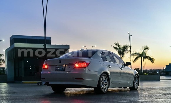 Comprar Usado BMW 5-Series Branco Carro em Maputo em Maputo Comprar Usado BMW 5-Series Branco Carro em Maputo em Maputo