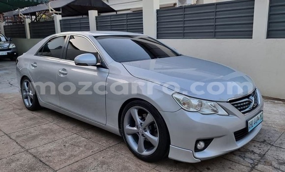 Comprar Usado Toyota Mark X Prata Carro em Maputo em Maputo