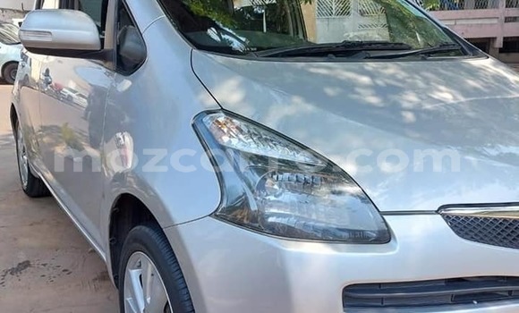 Buy Used Toyota Ractis Silver Car in Maputo in Maputo Buy Used Toyota Ractis Silver Car in Maputo in Maputo