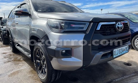 Comprar Usado Toyota Hilux Prata Carro em Maputo em Maputo Comprar Usado Toyota Hilux Prata Carro em Maputo em Maputo