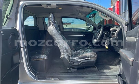 Buy Used Toyota Hilux Silver Car in Maputo in Maputo Buy Used Toyota Hilux Silver Car in Maputo in Maputo