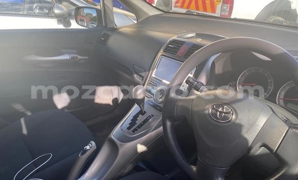 Buy Used Toyota Auris Silver Car in Maputo in Maputo Buy Used Toyota Auris Silver Car in Maputo in Maputo