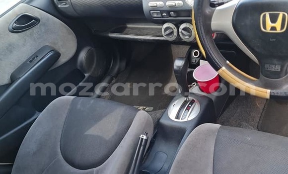 Buy Used Honda Fit White Car in Maputo in Maputo Buy Used Honda Fit White Car in Maputo in Maputo