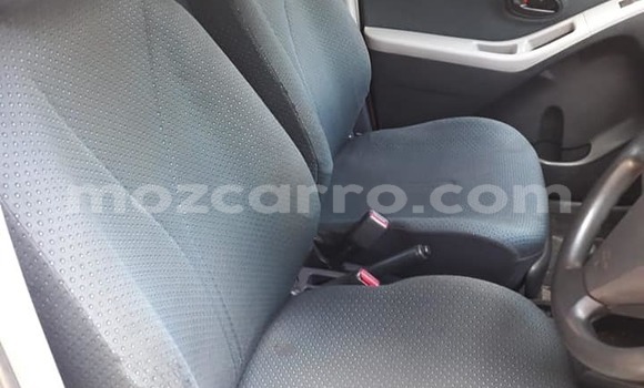 Buy Used Toyota Vitz Silver Car in Maputo in Maputo Buy Used Toyota Vitz Silver Car in Maputo in Maputo