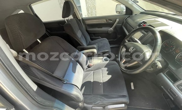 Buy Used Honda CR-V Silver Car in Maputo in Maputo Buy Used Honda CR-V Silver Car in Maputo in Maputo
