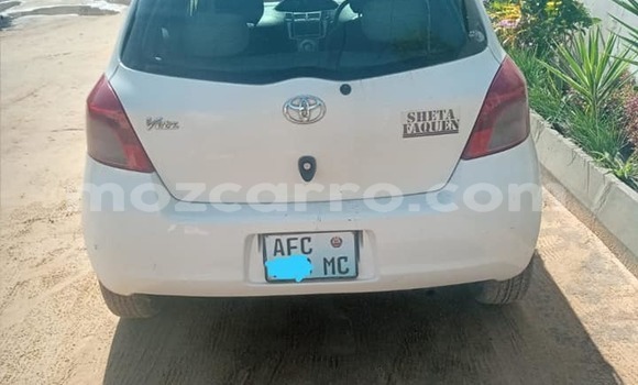 Buy Used Toyota Vitz White Car in Maputo in Maputo Buy Used Toyota Vitz White Car in Maputo in Maputo
