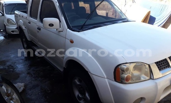 Buy Used Nissan Hardbody White Car in Maputo in Maputo Buy Used Nissan Hardbody White Car in Maputo in Maputo