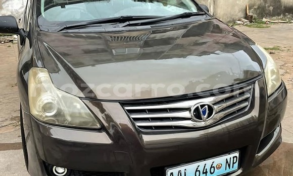 Comprar Usado Toyota Blade Castanho Carro em Maputo em Maputo