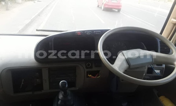 Comprar Usado Toyota Coaster Azul Carro em Maputo em Maputo Comprar Usado Toyota Coaster Azul Carro em Maputo em Maputo