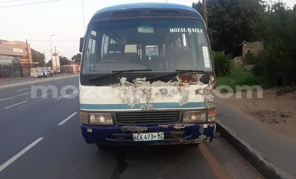 Comprar Usado Toyota Coaster Azul Carro em Maputo em Maputo Comprar Usado Toyota Coaster Azul Carro em Maputo em Maputo