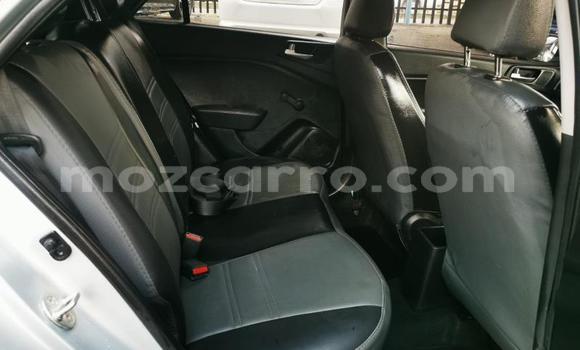 Buy Used Hyundai i20 Silver Car in Maputo in Maputo Buy Used Hyundai i20 Silver Car in Maputo in Maputo