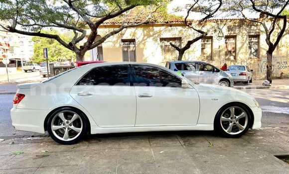 Buy Used Toyota Mark X White Car in Maputo in Maputo Buy Used Toyota Mark X White Car in Maputo in Maputo