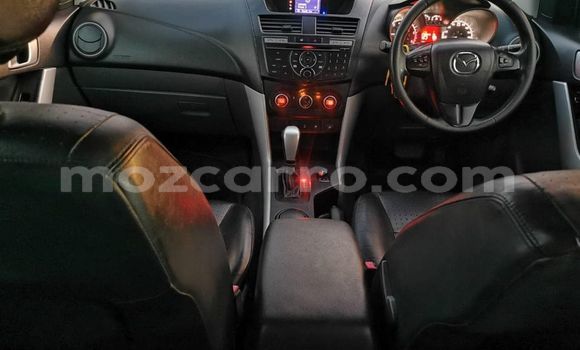 Comprar Usado Mazda BT-50 Prata Carro em Maputo em Maputo Comprar Usado Mazda BT-50 Prata Carro em Maputo em Maputo