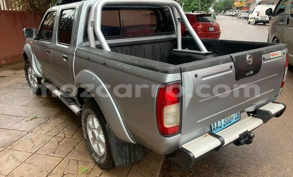 Comprar Usado Nissan Hardbody Prata Carro em Maputo em Maputo Comprar Usado Nissan Hardbody Prata Carro em Maputo em Maputo