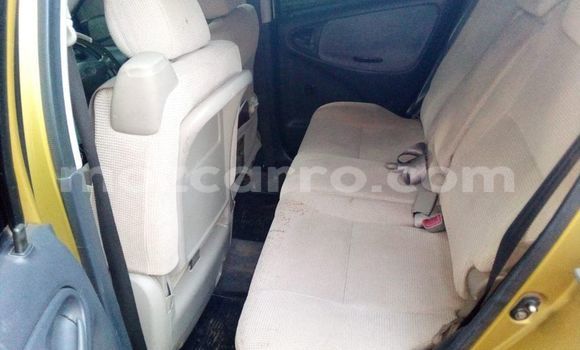 Comprar Usado Toyota Vitz Castanho Carro em Maputo em Maputo Comprar Usado Toyota Vitz Castanho Carro em Maputo em Maputo
