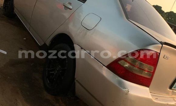 Comprar Usado Toyota Corolla Prata Carro em Maputo em Maputo Comprar Usado Toyota Corolla Prata Carro em Maputo em Maputo