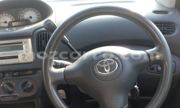 Comprar Usado Toyota FunCargo Azul Carro em Maputo em Maputo Comprar Usado Toyota FunCargo Azul Carro em Maputo em Maputo