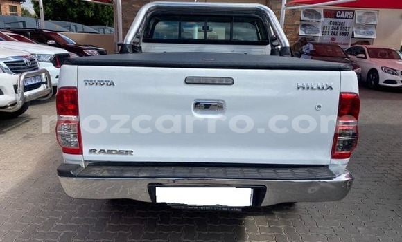 Buy Used Toyota Hilux White Car in Maputo in Maputo Buy Used Toyota Hilux White Car in Maputo in Maputo