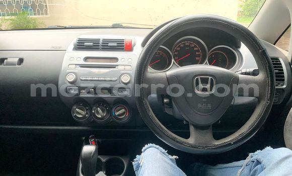 Buy Used Honda Fit White Car in Maputo in Maputo Buy Used Honda Fit White Car in Maputo in Maputo