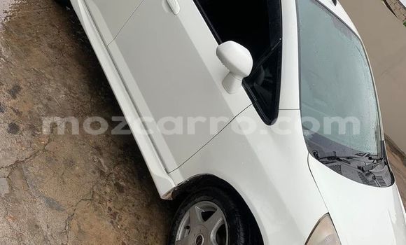 Buy Used Honda Fit White Car in Maputo in Maputo Buy Used Honda Fit White Car in Maputo in Maputo