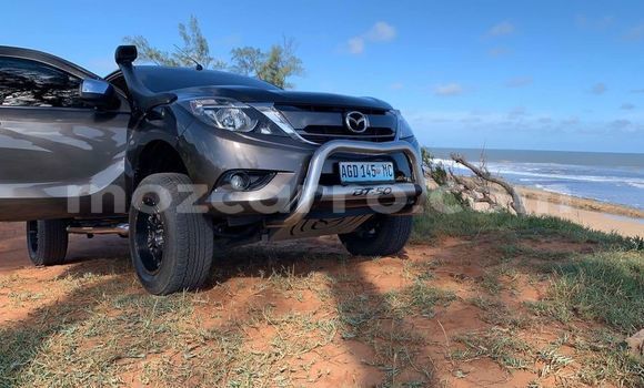 Comprar Usado Mazda BT-50 Preto Carro em Maputo em Maputo Comprar Usado Mazda BT-50 Preto Carro em Maputo em Maputo