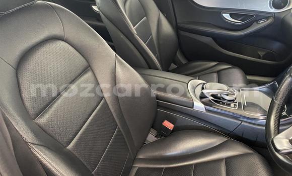 Tenga Tsaru Mercedes‒Benz C-klasse Sirivha Mota in Chongoene in Gaza Tenga Tsaru Mercedes‒Benz C-klasse Sirivha Mota in Chongoene in Gaza