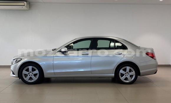 Tenga Tsaru Mercedes‒Benz C-klasse Sirivha Mota in Chongoene in Gaza Tenga Tsaru Mercedes‒Benz C-klasse Sirivha Mota in Chongoene in Gaza