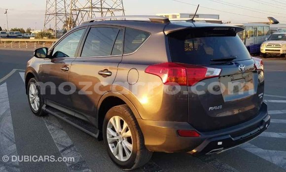 Comprar Importar Toyota RAV4 De outros Carro em Import - Dubai em Cabo Delgado Comprar Importar Toyota RAV4 De outros Carro em Import - Dubai em Cabo Delgado