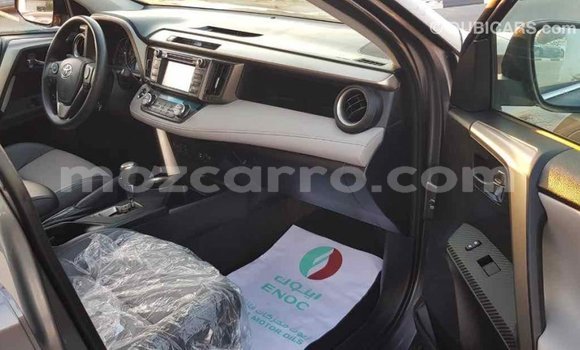 Comprar Importar Toyota RAV4 De outros Carro em Import - Dubai em Cabo Delgado Comprar Importar Toyota RAV4 De outros Carro em Import - Dubai em Cabo Delgado