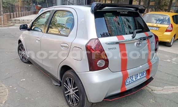 Tenga Tsaru Toyota Etios Sirivha Mota in Maputo in Maputo Tenga Tsaru Toyota Etios Sirivha Mota in Maputo in Maputo