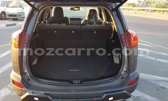 Comprar Importar Toyota RAV4 De outros Carro em Import - Dubai em Cabo Delgado Comprar Importar Toyota RAV4 De outros Carro em Import - Dubai em Cabo Delgado