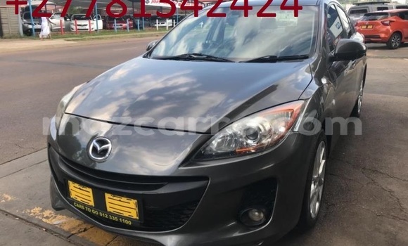 Nunua Ilio tumika Mazda 3 Fedha Gari ndani ya Maputo nchini Maputo