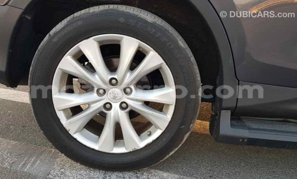 Comprar Importar Toyota RAV4 De outros Carro em Import - Dubai em Cabo Delgado Comprar Importar Toyota RAV4 De outros Carro em Import - Dubai em Cabo Delgado